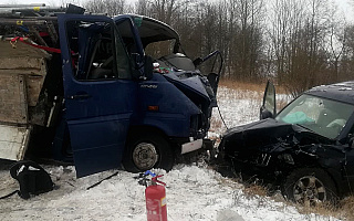 Tragedia w Główce koło Gołdapi. 21-latek zginął w wypadku samochodowym